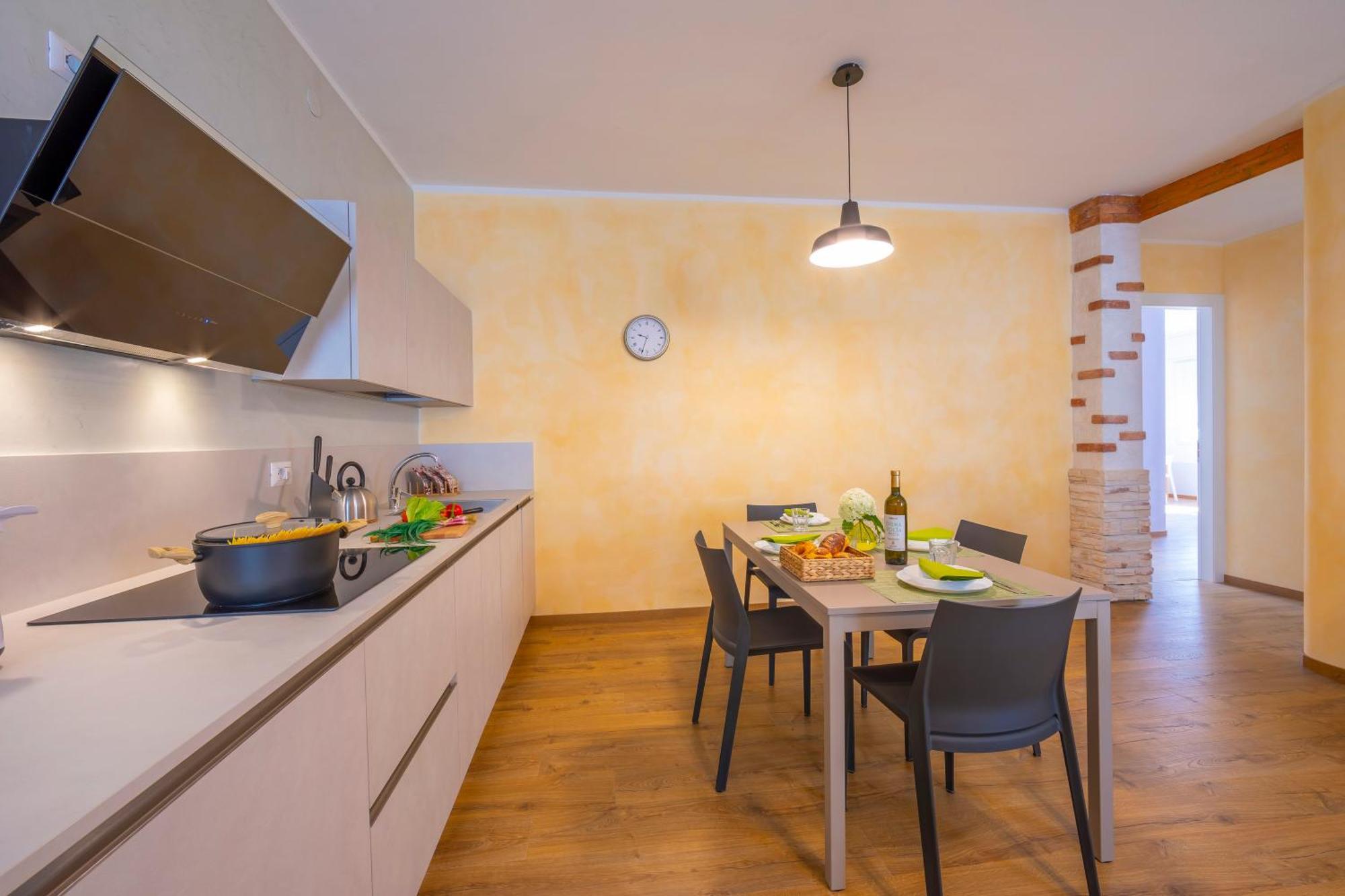 Appartamento Bianca Gemma - Happy Rentals ريفا ديل غاردا المظهر الخارجي الصورة